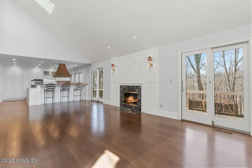 415 W Lyon Farm Drive Greenwich CT 06831