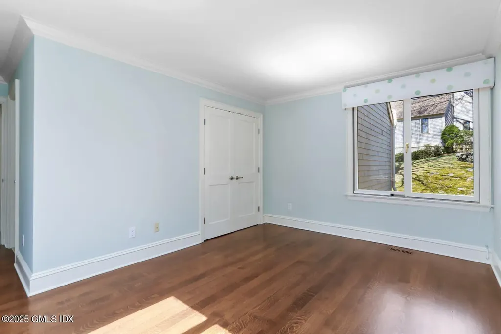 415 W Lyon Farm Drive Greenwich CT 06831