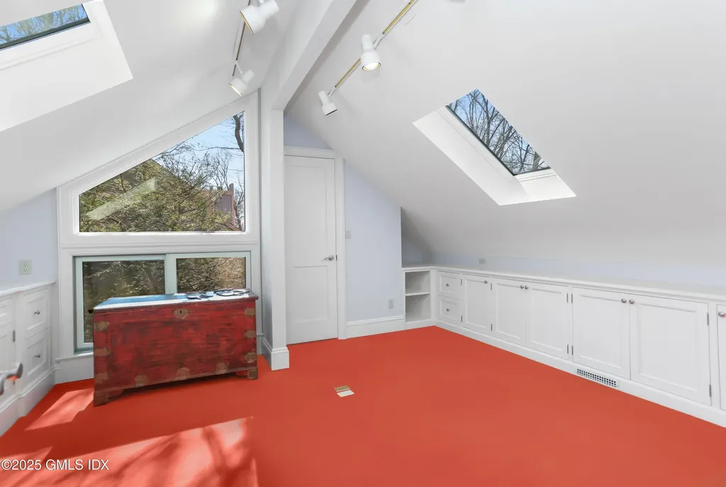 415 W Lyon Farm Drive Greenwich CT 06831