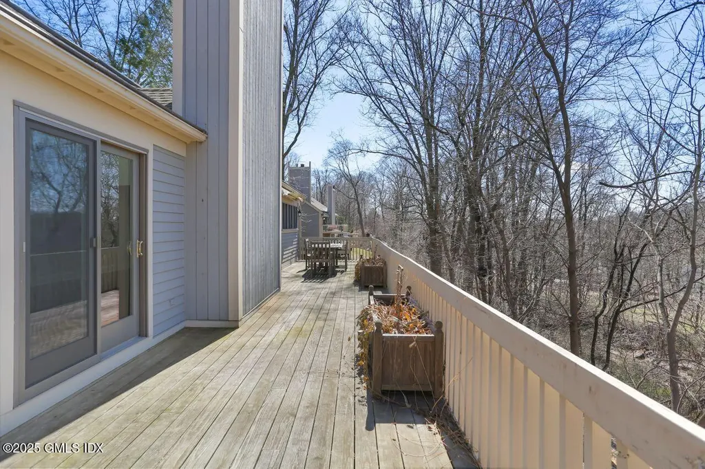 415 W Lyon Farm Drive Greenwich CT 06831