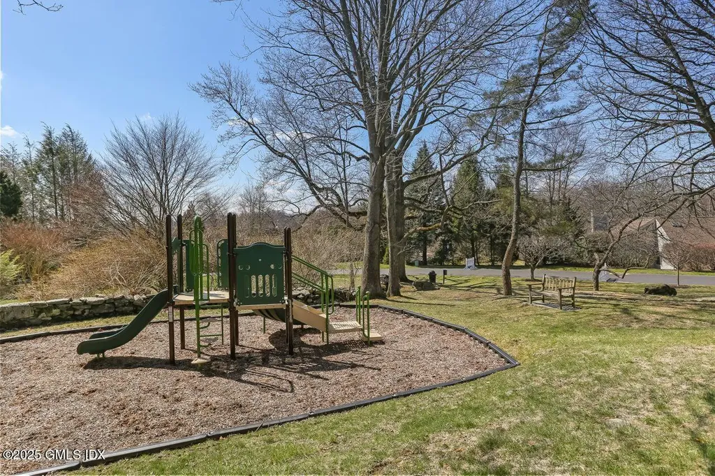 415 W Lyon Farm Drive Greenwich CT 06831