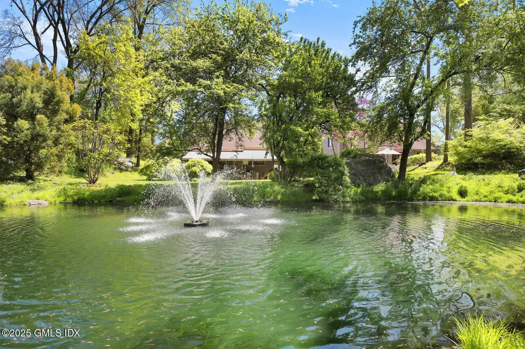 415 W Lyon Farm Drive Greenwich CT 06831