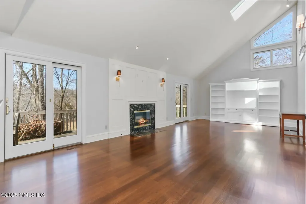 415 W Lyon Farm Drive Greenwich CT 06831