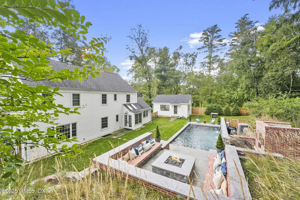 235 N Maple Avenue Greenwich CT 06830