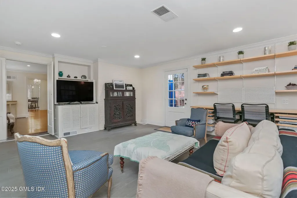 235 N Maple Avenue Greenwich CT 06830