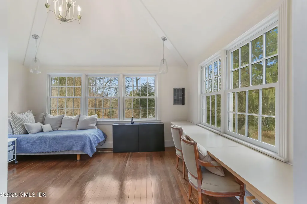 235 N Maple Avenue Greenwich CT 06830