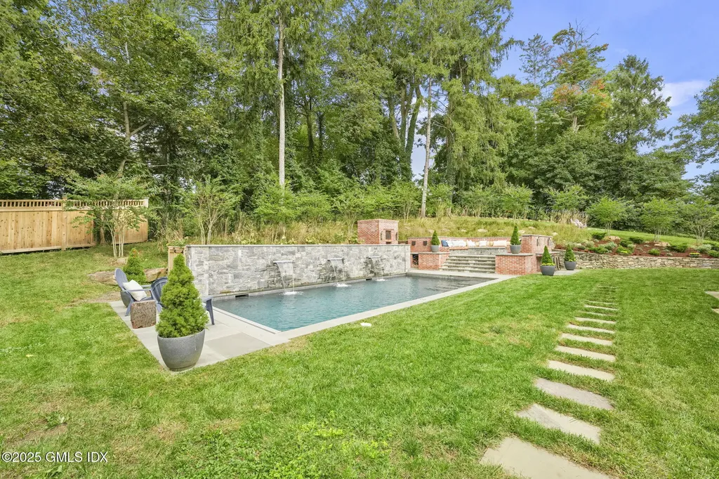 235 N Maple Avenue Greenwich CT 06830