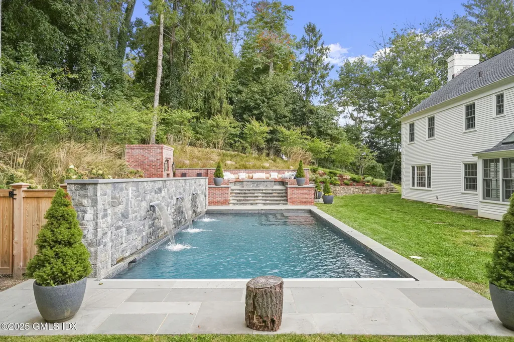 235 N Maple Avenue Greenwich CT 06830