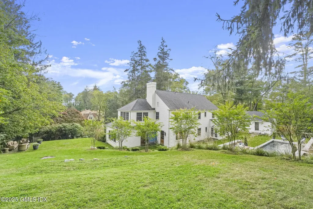 235 N Maple Avenue Greenwich CT 06830