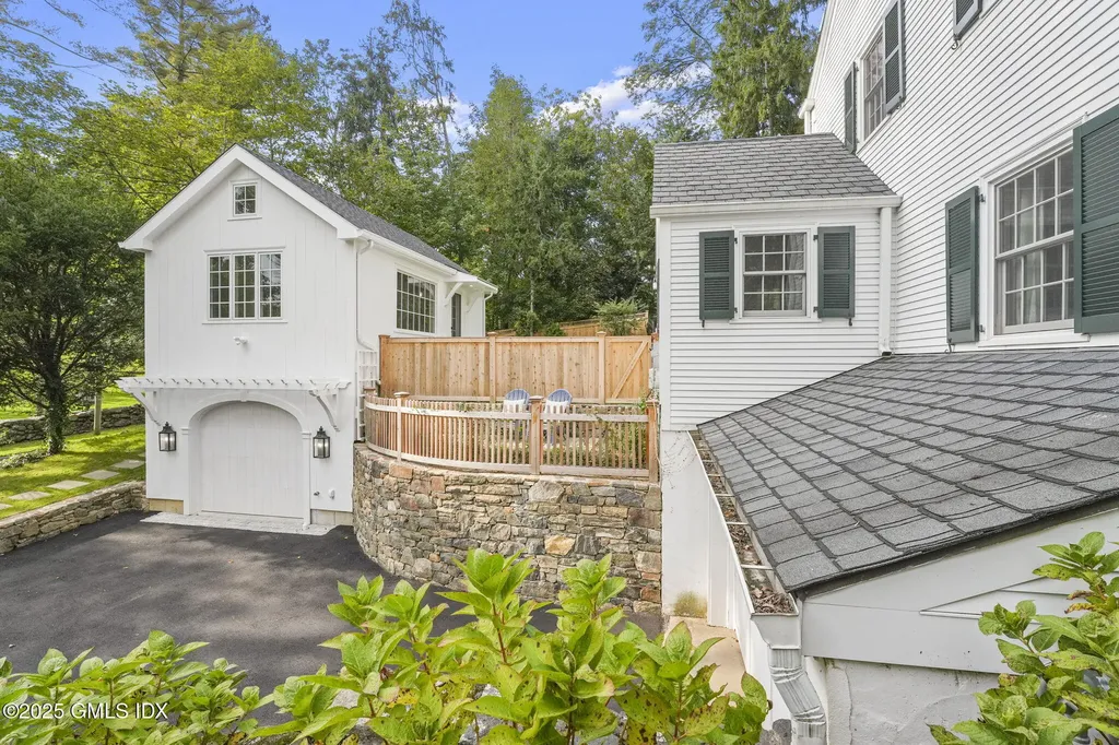 235 N Maple Avenue Greenwich CT 06830