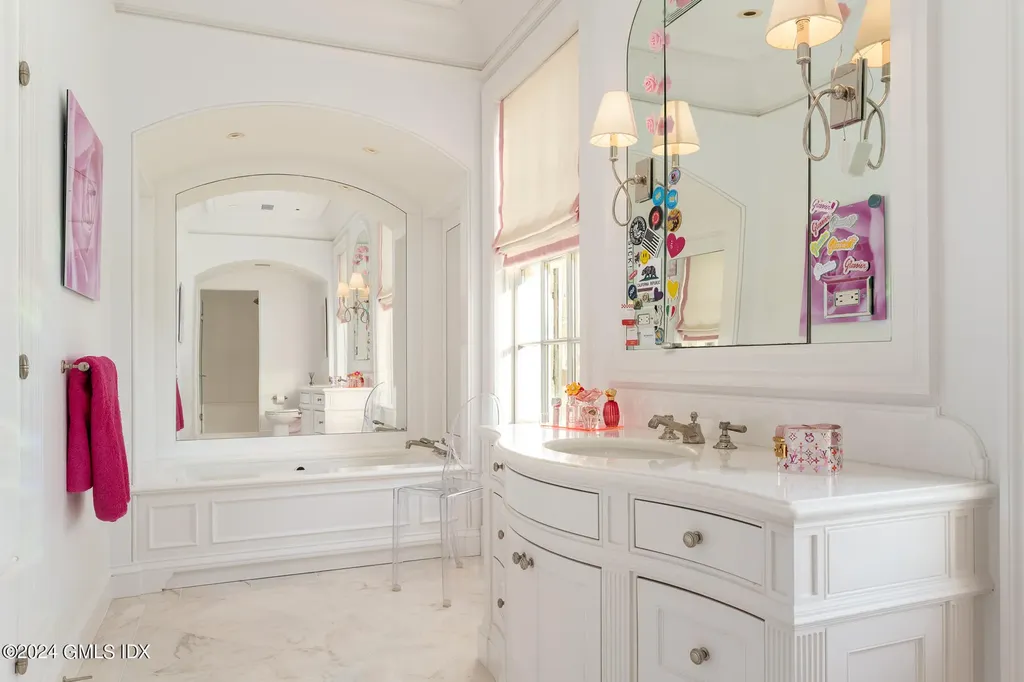 24 Conyers Farm Drive Greenwich CT 06831