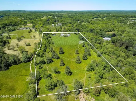 24 Conyers Farm Drive Greenwich CT 06831