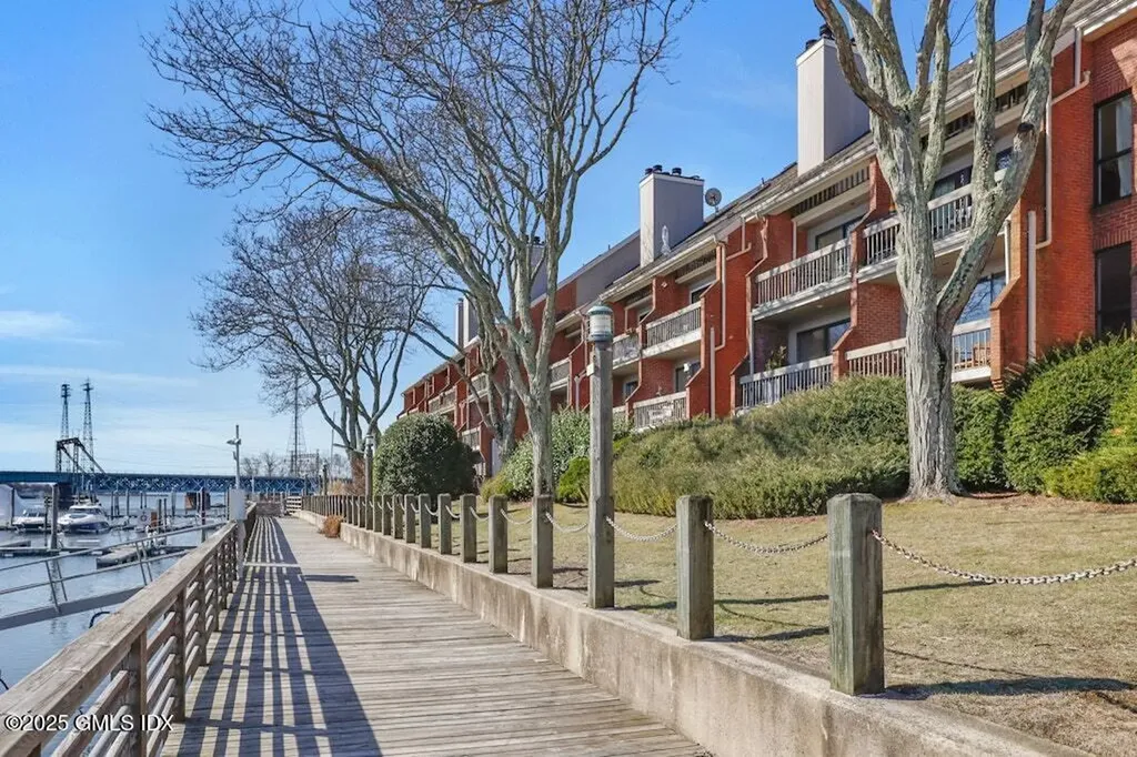 11 River Road Cos Cob CT 06807