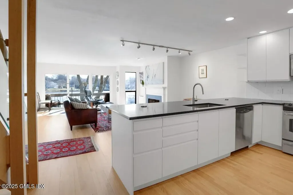 11 River Road Cos Cob CT 06807