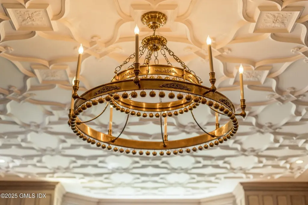 544 Oenoke Ridge New Canaan CT 06840