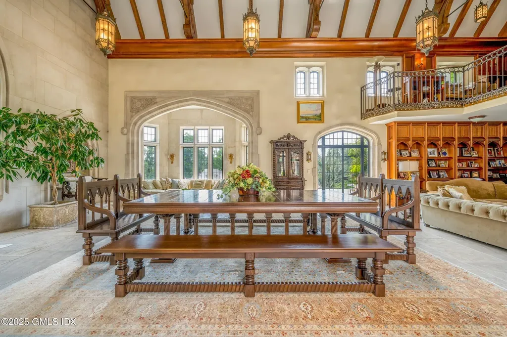 544 Oenoke Ridge New Canaan CT 06840