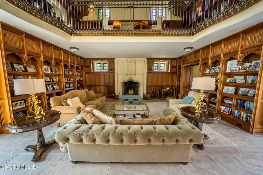 544 Oenoke Ridge New Canaan CT 06840