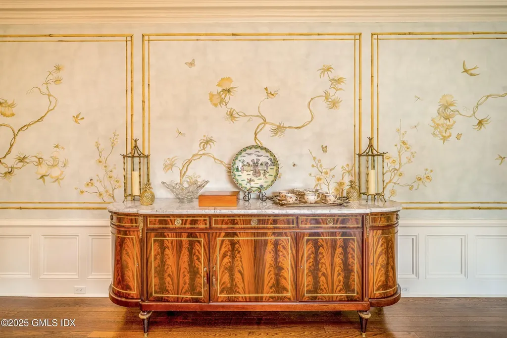 544 Oenoke Ridge New Canaan CT 06840