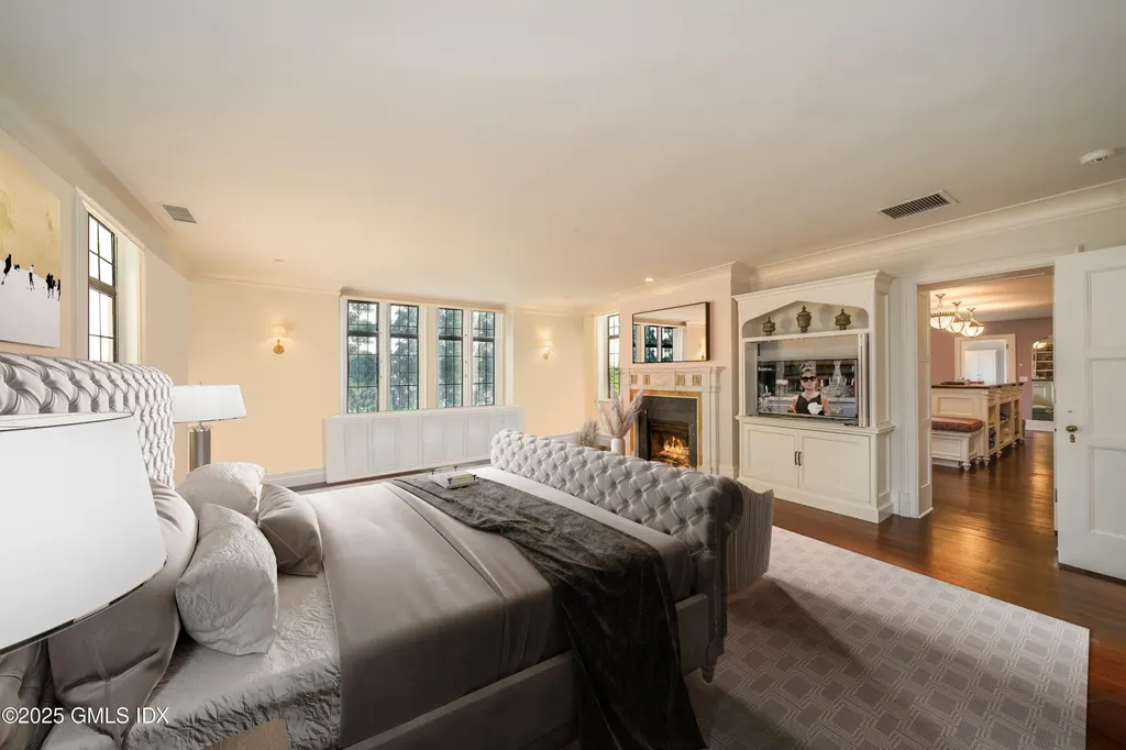 544 Oenoke Ridge New Canaan CT 06840