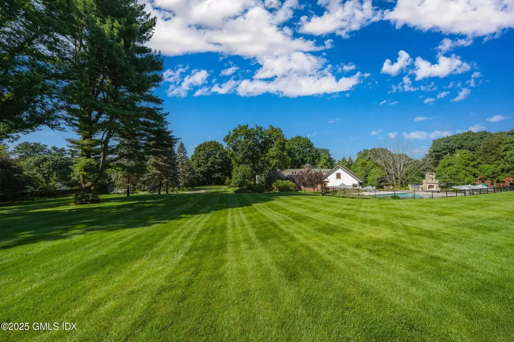 544 Oenoke Ridge New Canaan CT 06840