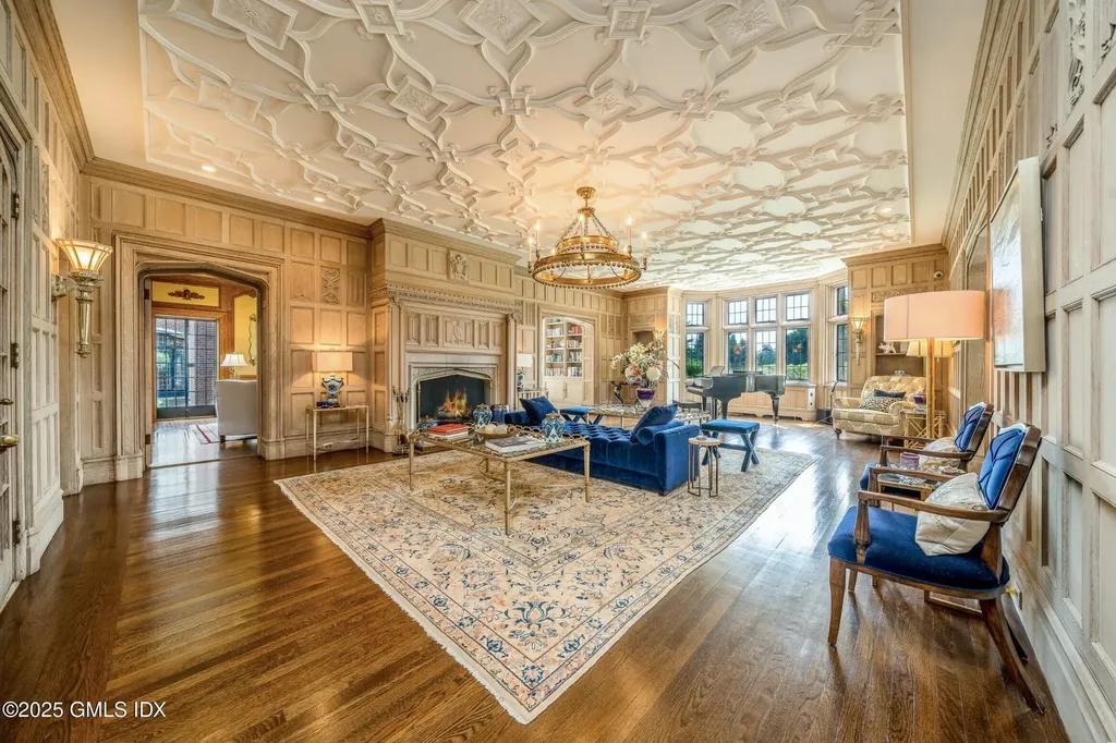 544 Oenoke Ridge New Canaan CT 06840