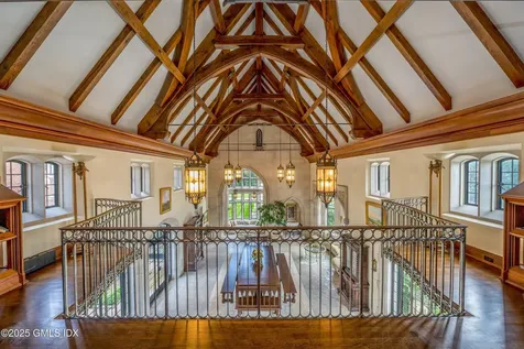 544 Oenoke Ridge New Canaan CT 06840