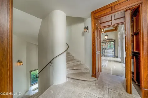544 Oenoke Ridge New Canaan CT 06840
