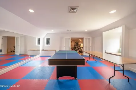 544 Oenoke Ridge New Canaan CT 06840