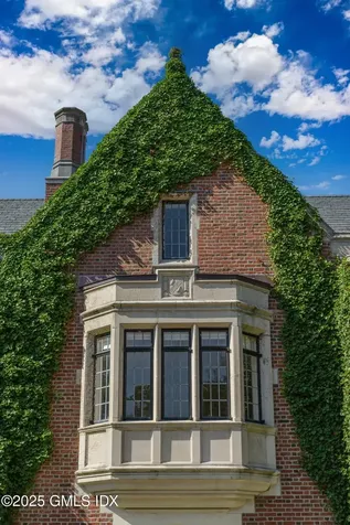 544 Oenoke Ridge New Canaan CT 06840