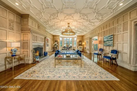 544 Oenoke Ridge New Canaan CT 06840