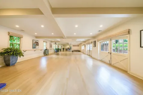 544 Oenoke Ridge New Canaan CT 06840