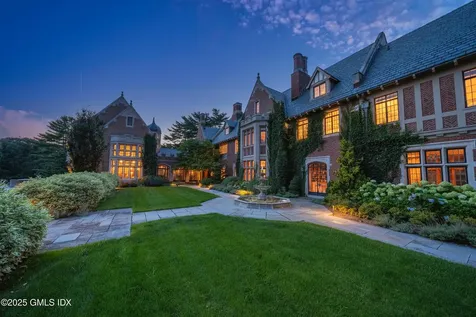 544 Oenoke Ridge New Canaan CT 06840