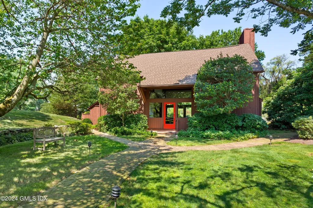 309 W Lyon Farm Drive Greenwich CT 06831