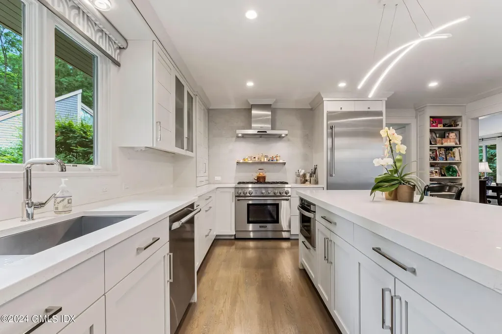 309 W Lyon Farm Drive Greenwich CT 06831