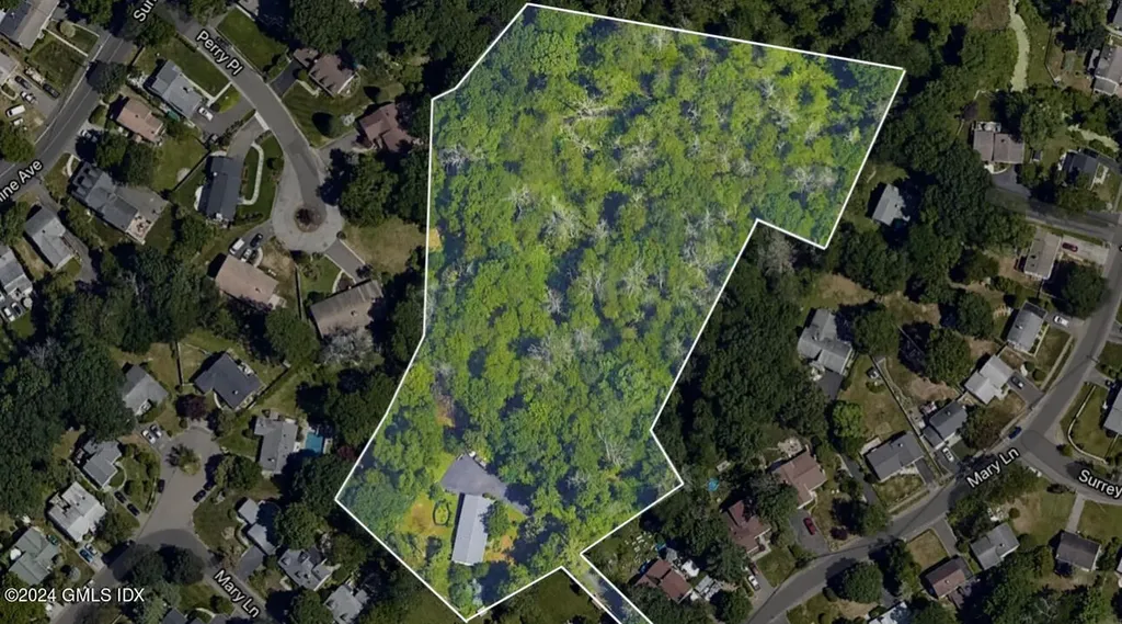 25 Mary Lane Riverside CT 06878