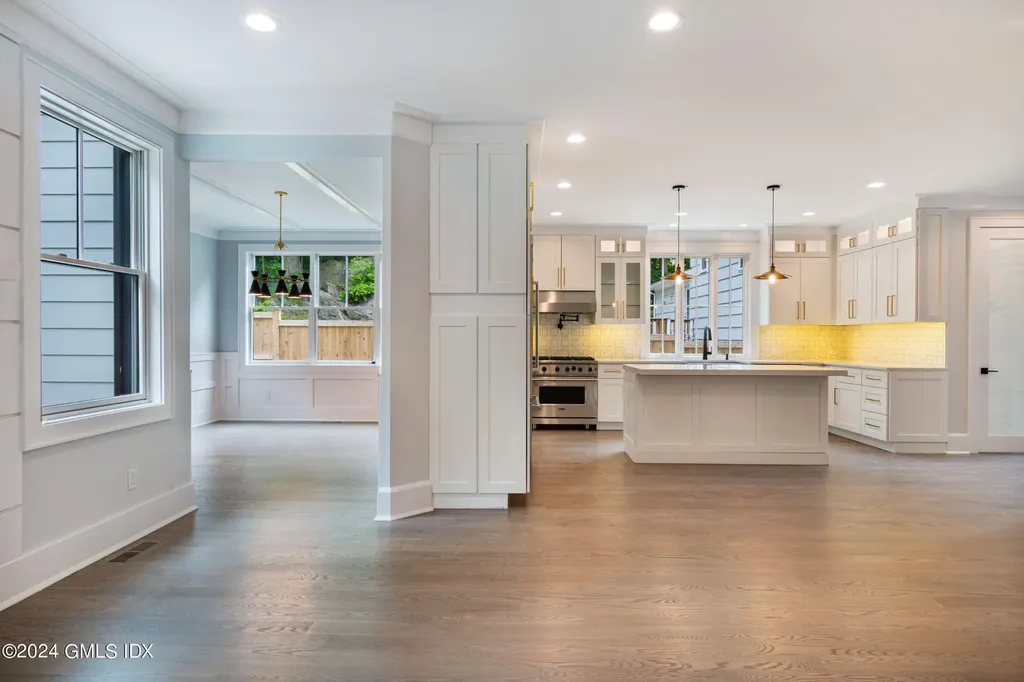 38 Cassidy Park Greenwich CT 06830