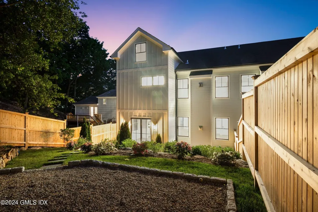 38 Cassidy Park Greenwich CT 06830