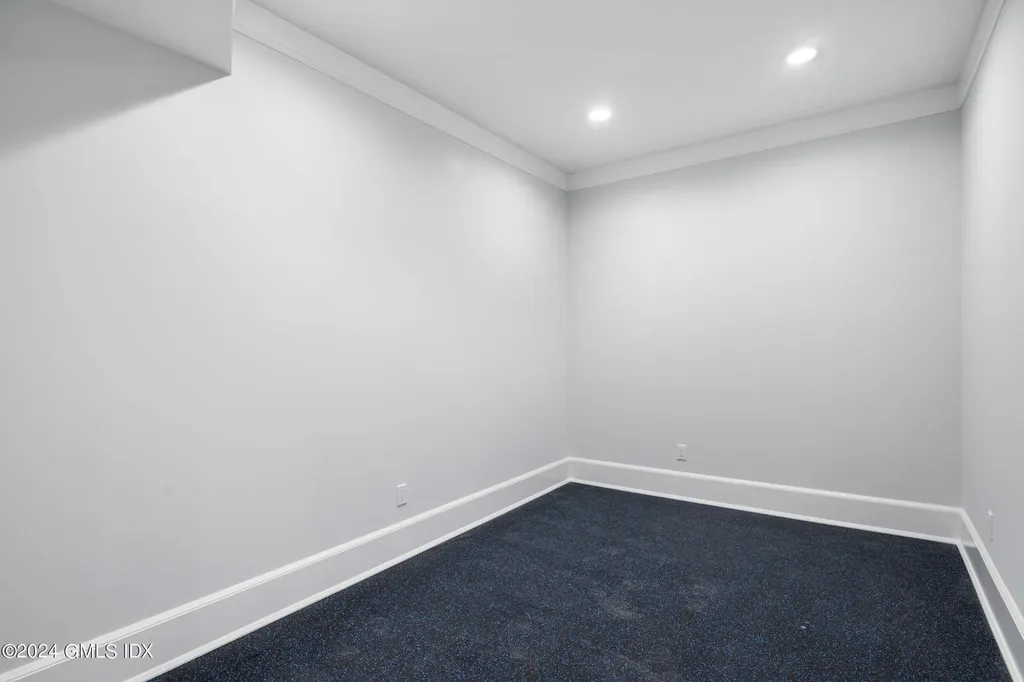 38 Cassidy Park Greenwich CT 06830