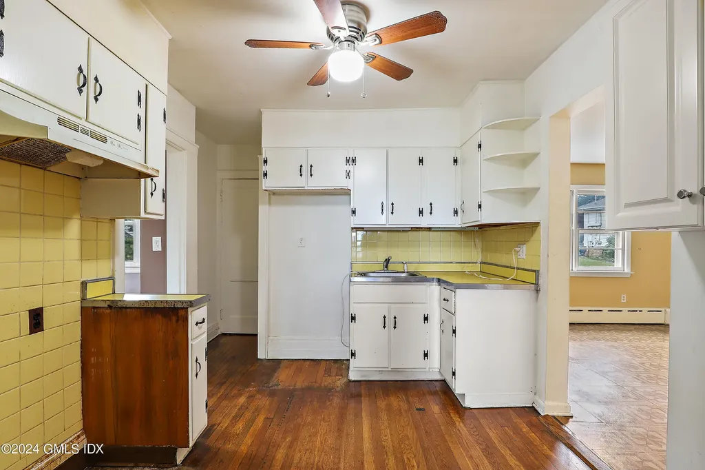 69 Cos Cob Avenue Cos Cob CT 06807