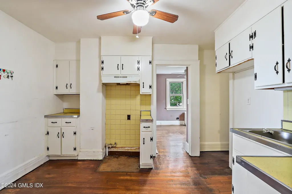 69 Cos Cob Avenue Cos Cob CT 06807