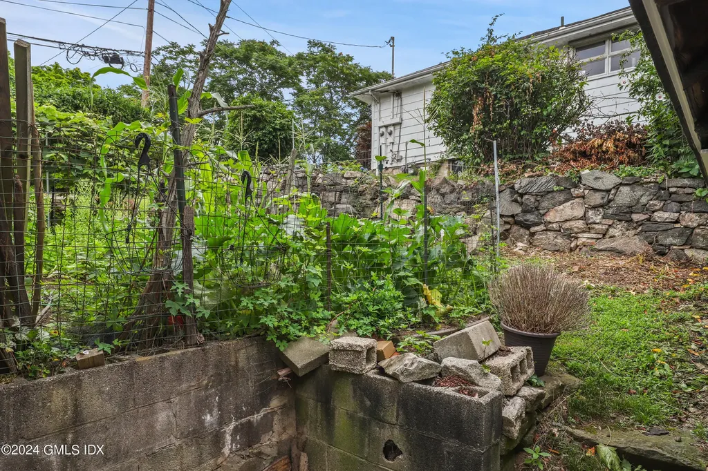 69 Cos Cob Avenue Cos Cob CT 06807