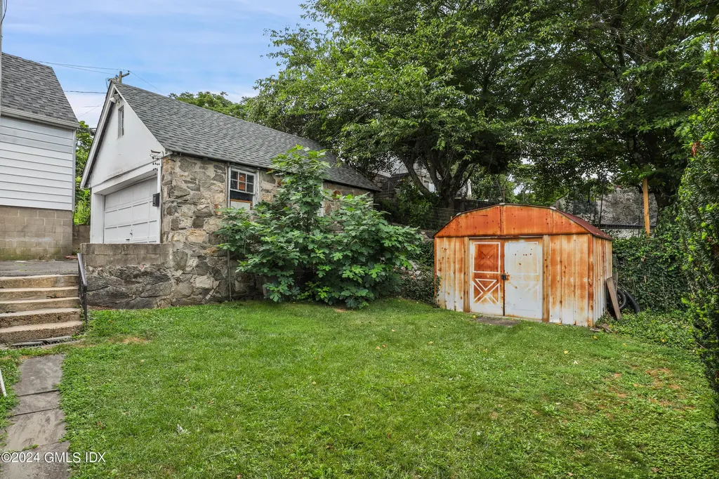 69 Cos Cob Avenue Cos Cob CT 06807