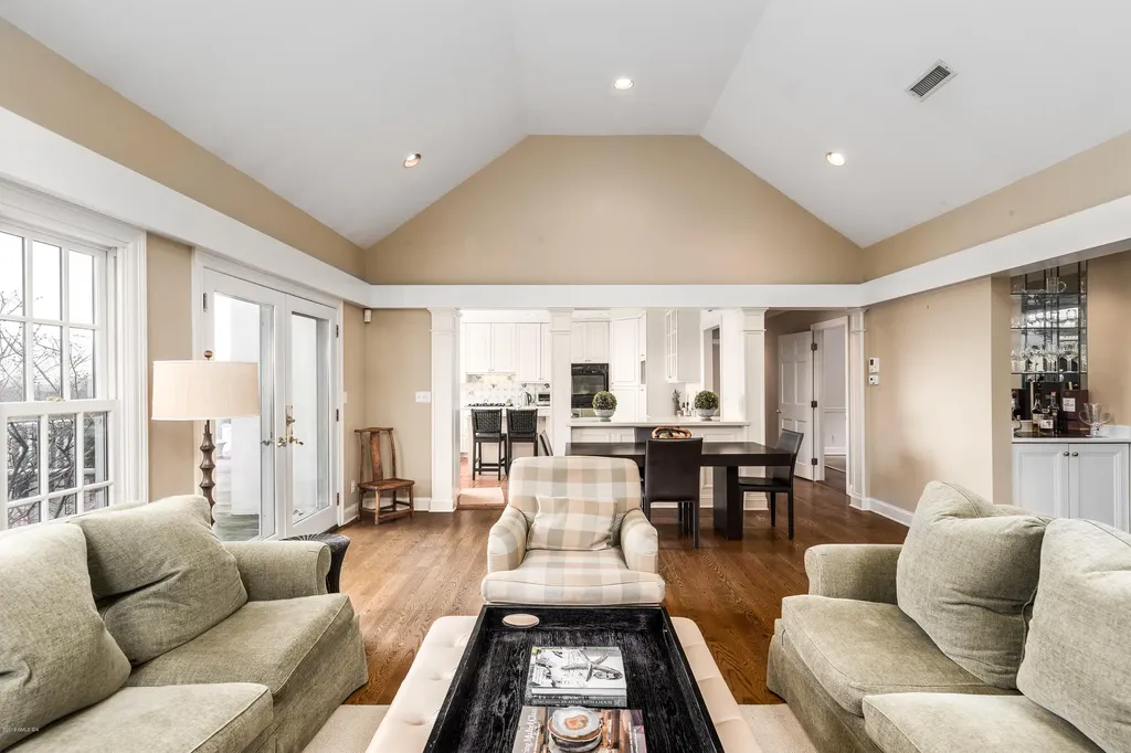 33 Skyridge Road Greenwich CT 06831