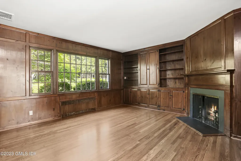 33 Skyridge Road Greenwich CT 06831