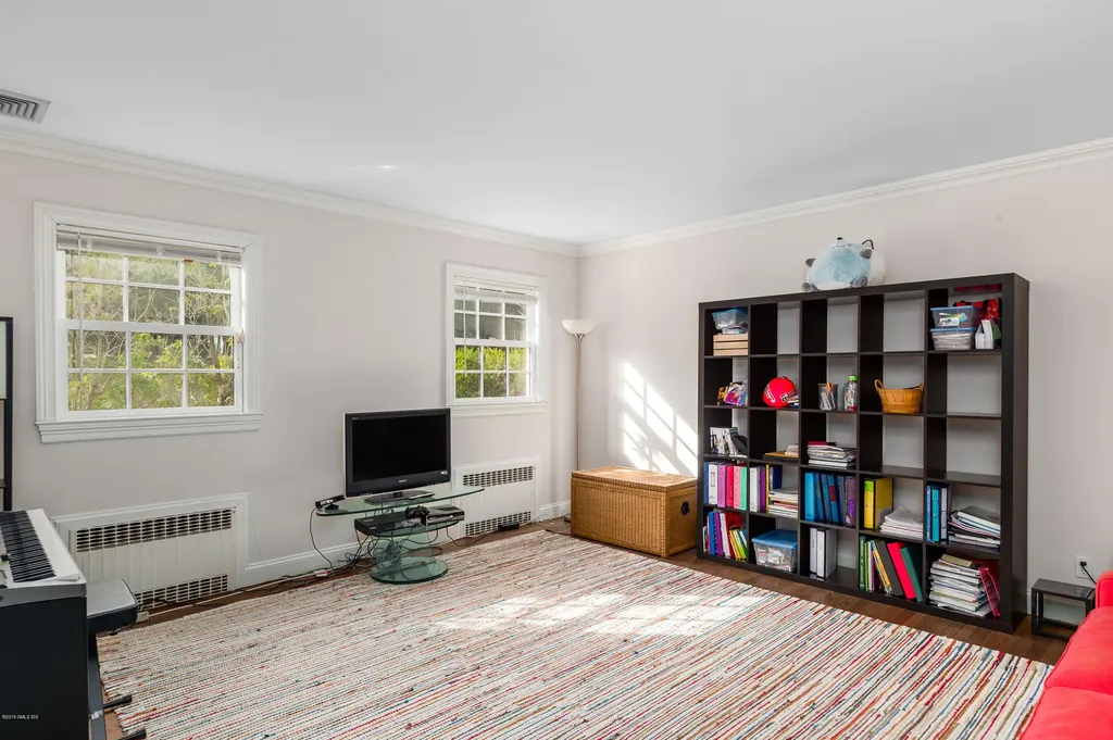 33 Skyridge Road Greenwich CT 06831