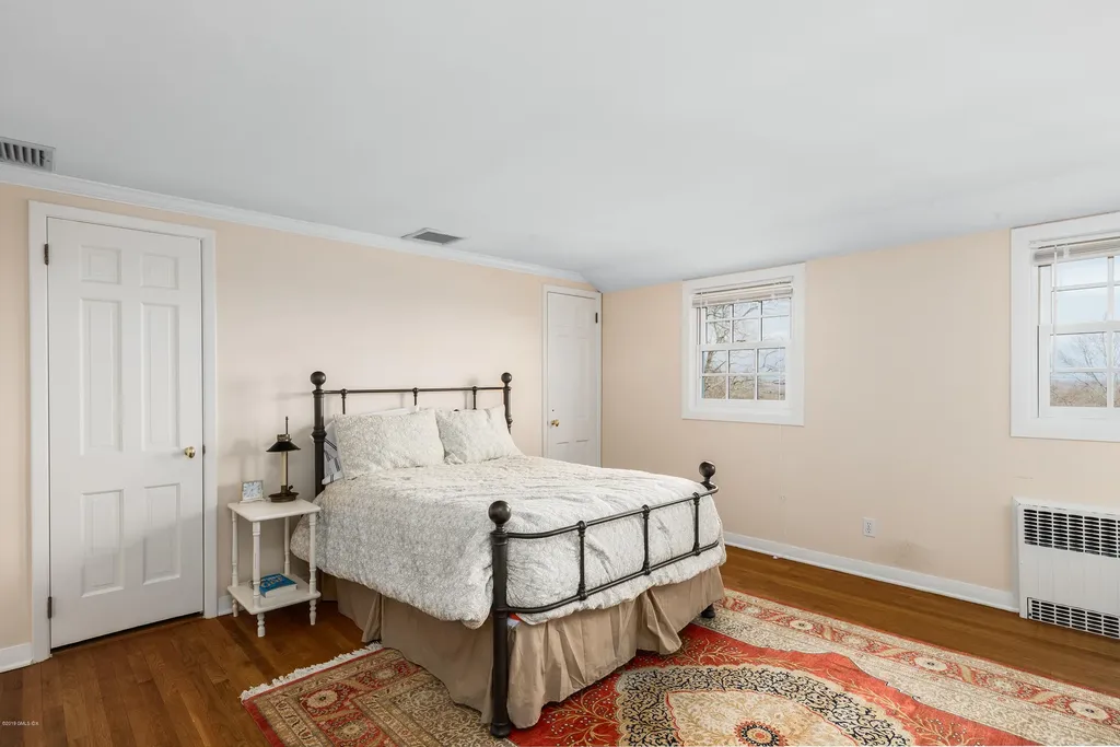 33 Skyridge Road Greenwich CT 06831