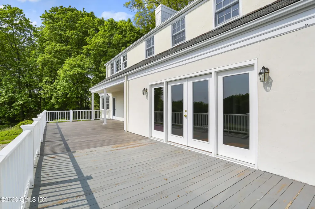 33 Skyridge Road Greenwich CT 06831