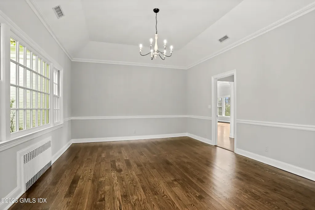 33 Skyridge Road Greenwich CT 06831