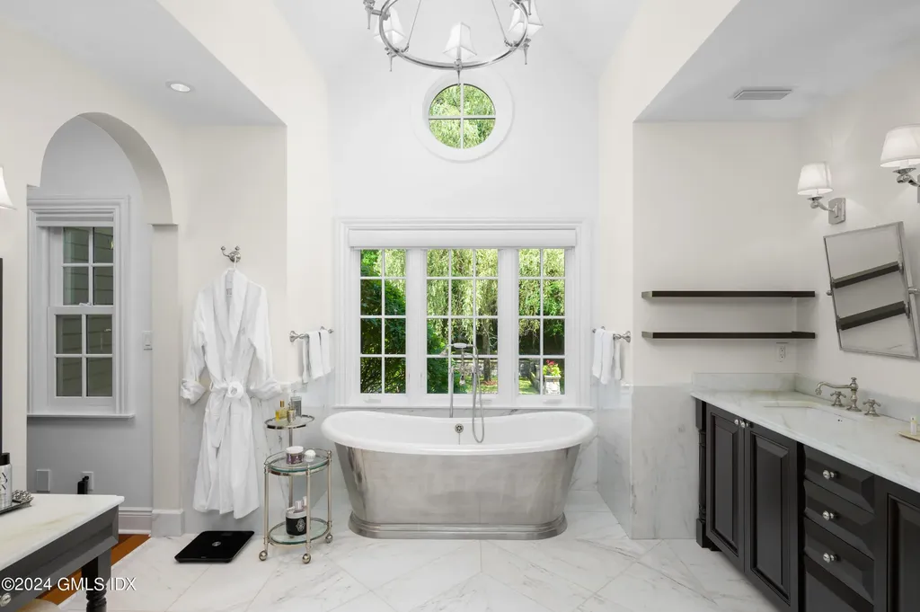 20 Heronvue Road Greenwich CT 06831