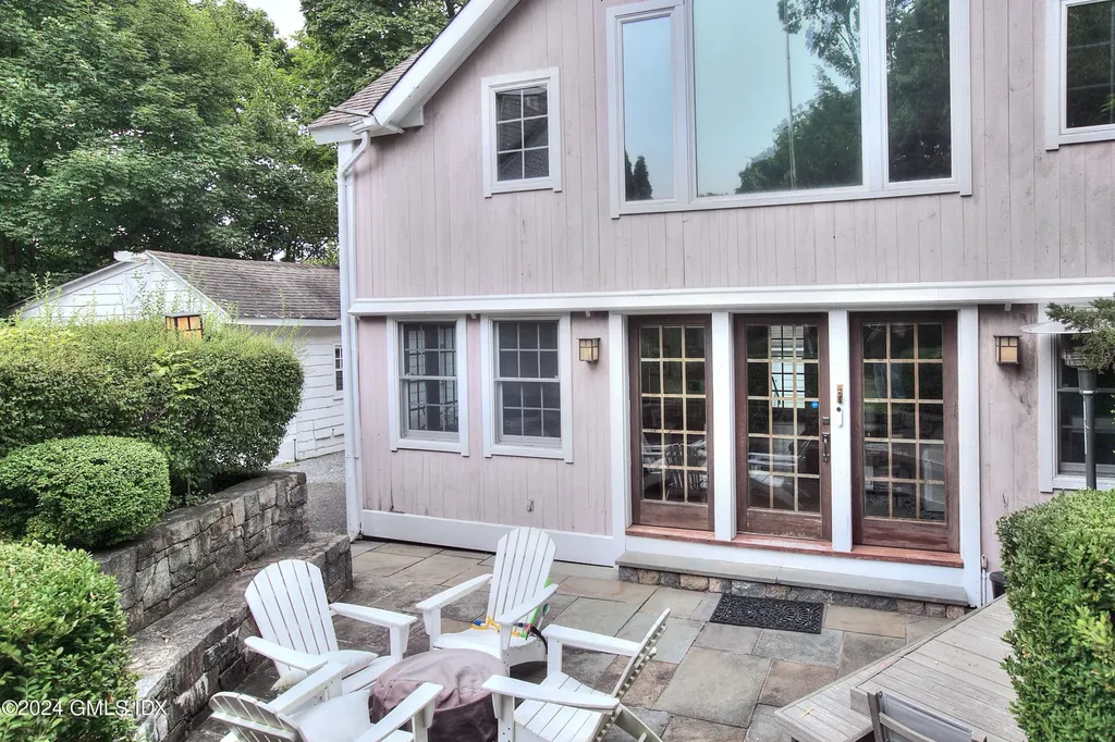 35 & 37 Rockview Drive Greenwich CT 06830